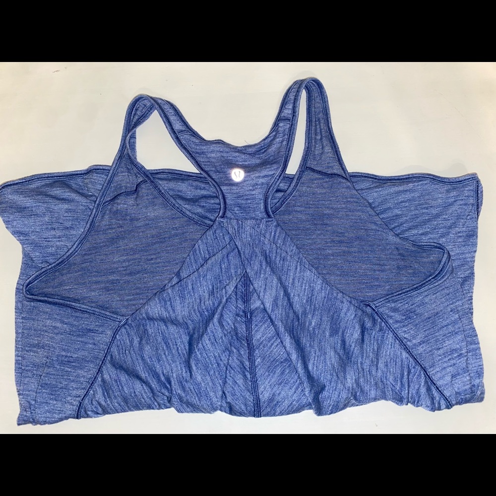 Lululemon racerback tank top size 4